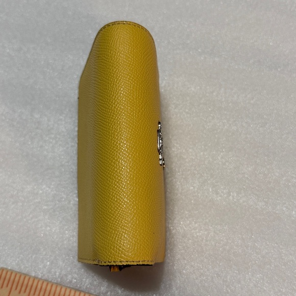 Coach Mustard Yellow Leather Wallet Pre-owned - Picture 6 of 8